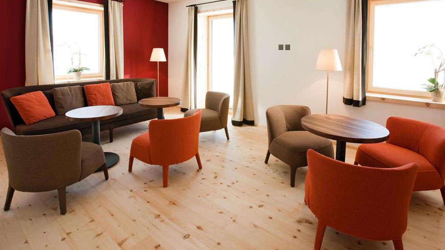 ban-ghe-sofa-ca-phe-3