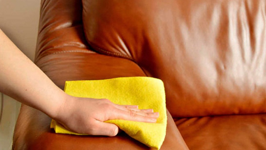 Có cần bảo dưỡng bề mặt thường xuyên khi sử dụng sofa da thật? 2 bảo dưỡng bề mặt sofa