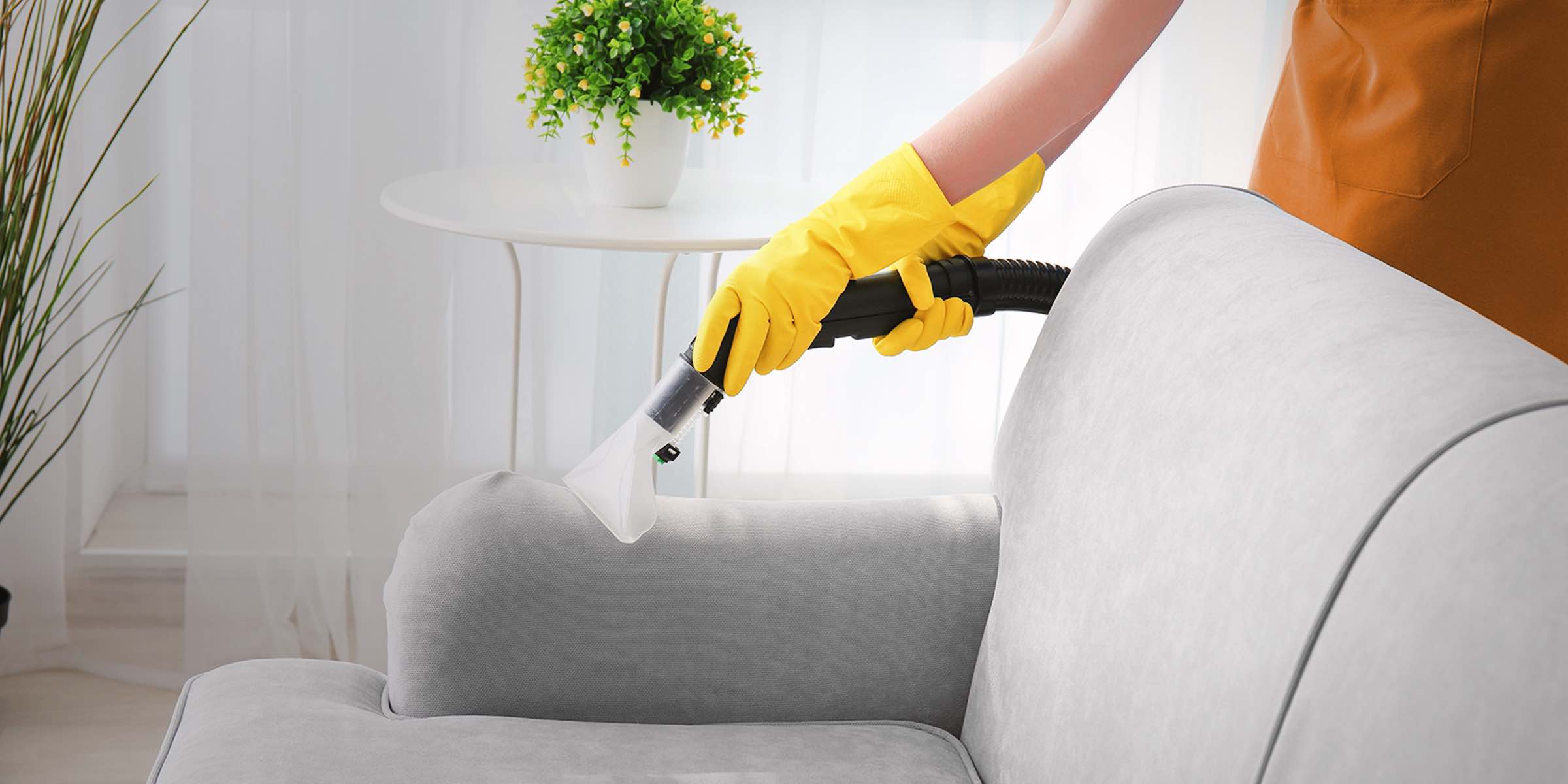 Hướng dẫn cách vệ sinh ghế sofa nhung ngay tại nhà đơn giản, tiện lợi 1 cách vệ sinh ghế sofa nhung